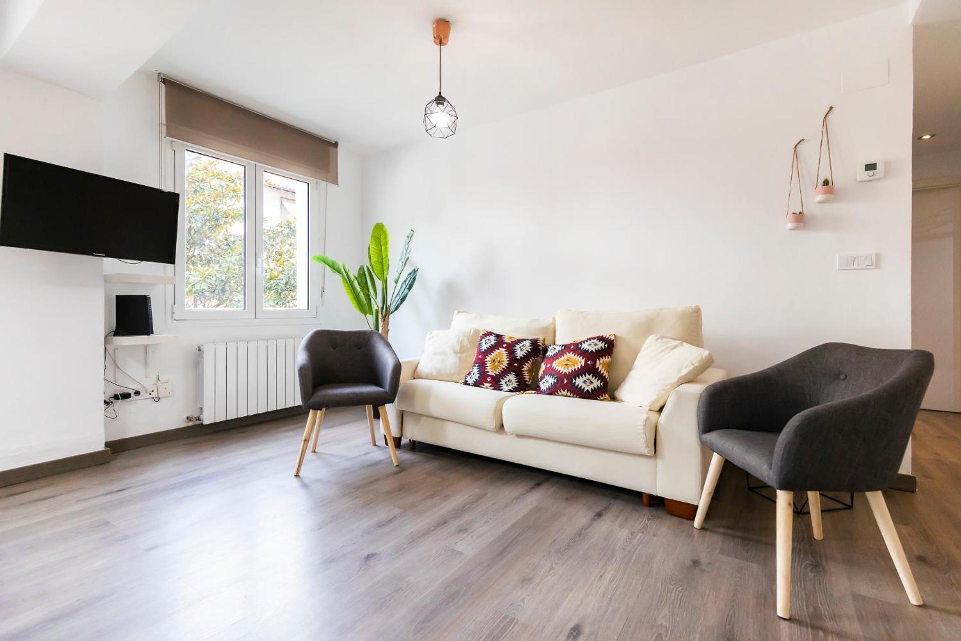 Akomodat En Apartamento Luminoso Junto Al Paseo De La Ria Bilbao Esterno foto